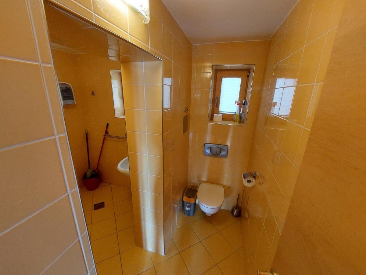 Apartmaji Fizine Portorož Exteriör bild